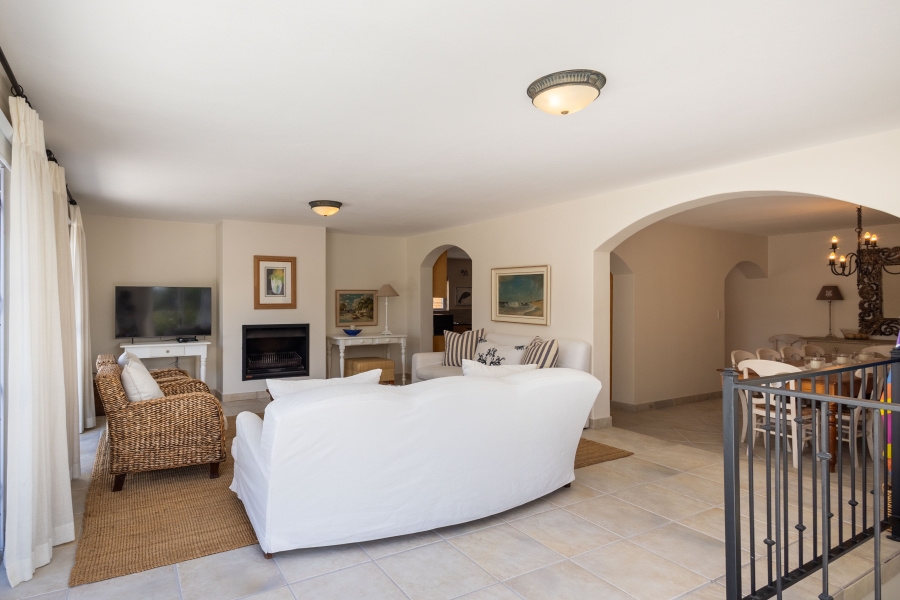 6 Bedroom Property for Sale in Lower Robberg Western Cape